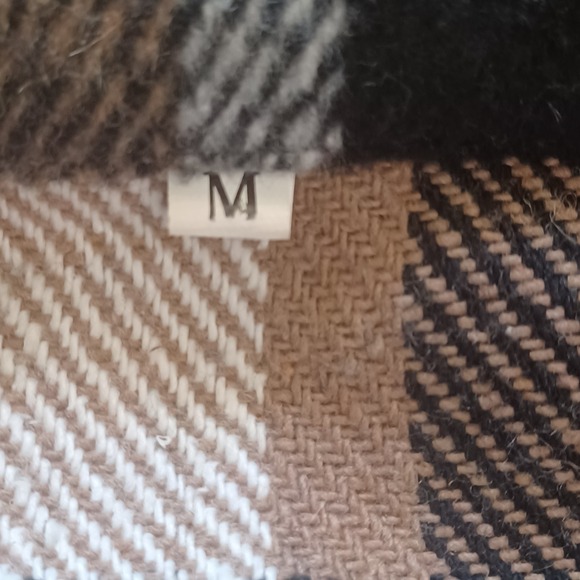 Women's Plaid Button Down Shacket – Size‎ M | Brown Black White Flannel Rustic - Picture 7 of 10